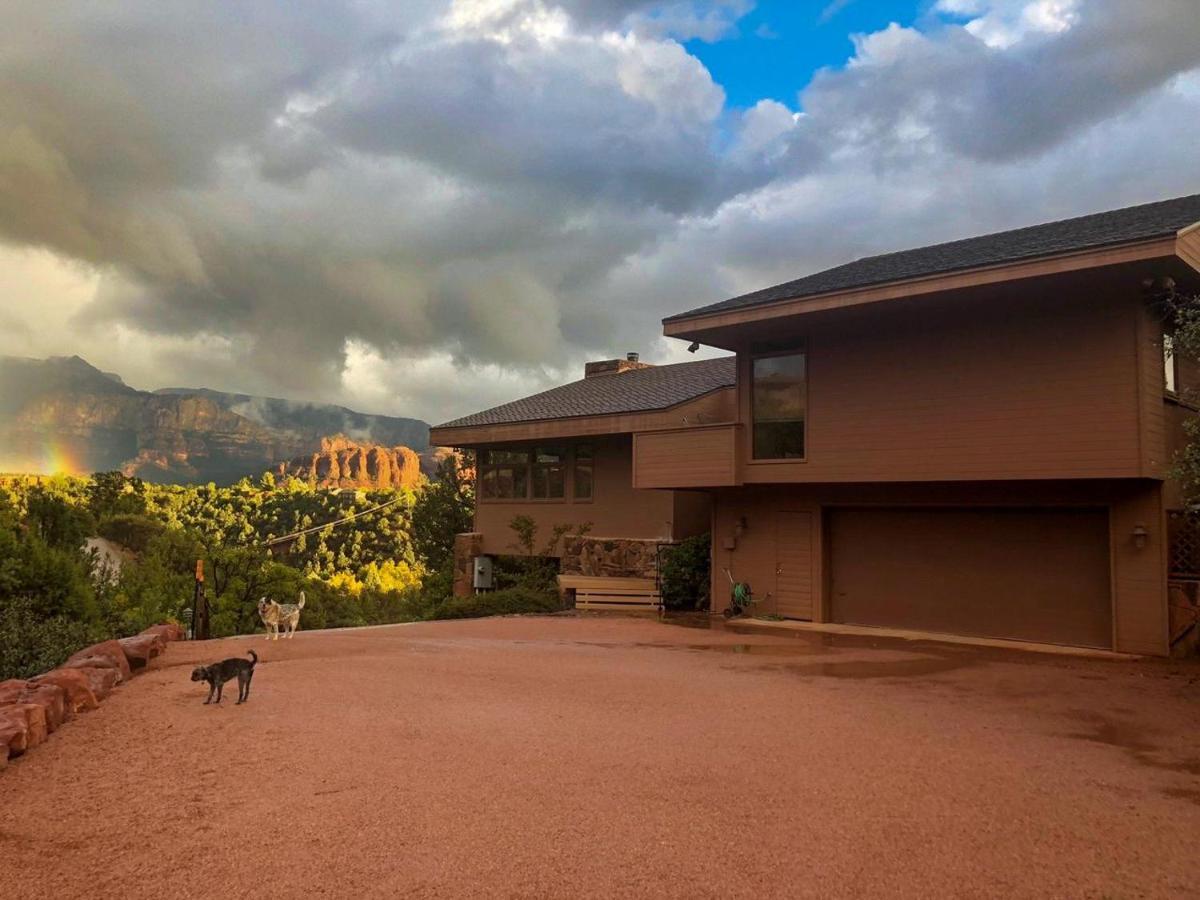 3-Acre Private Designer Villa-Borders Forest-Forever Views! Sedona Exterior photo