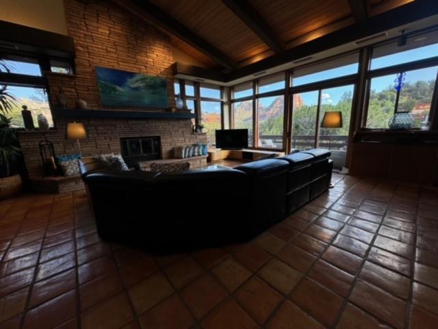 3-Acre Private Designer Villa-Borders Forest-Forever Views! Sedona Exterior photo