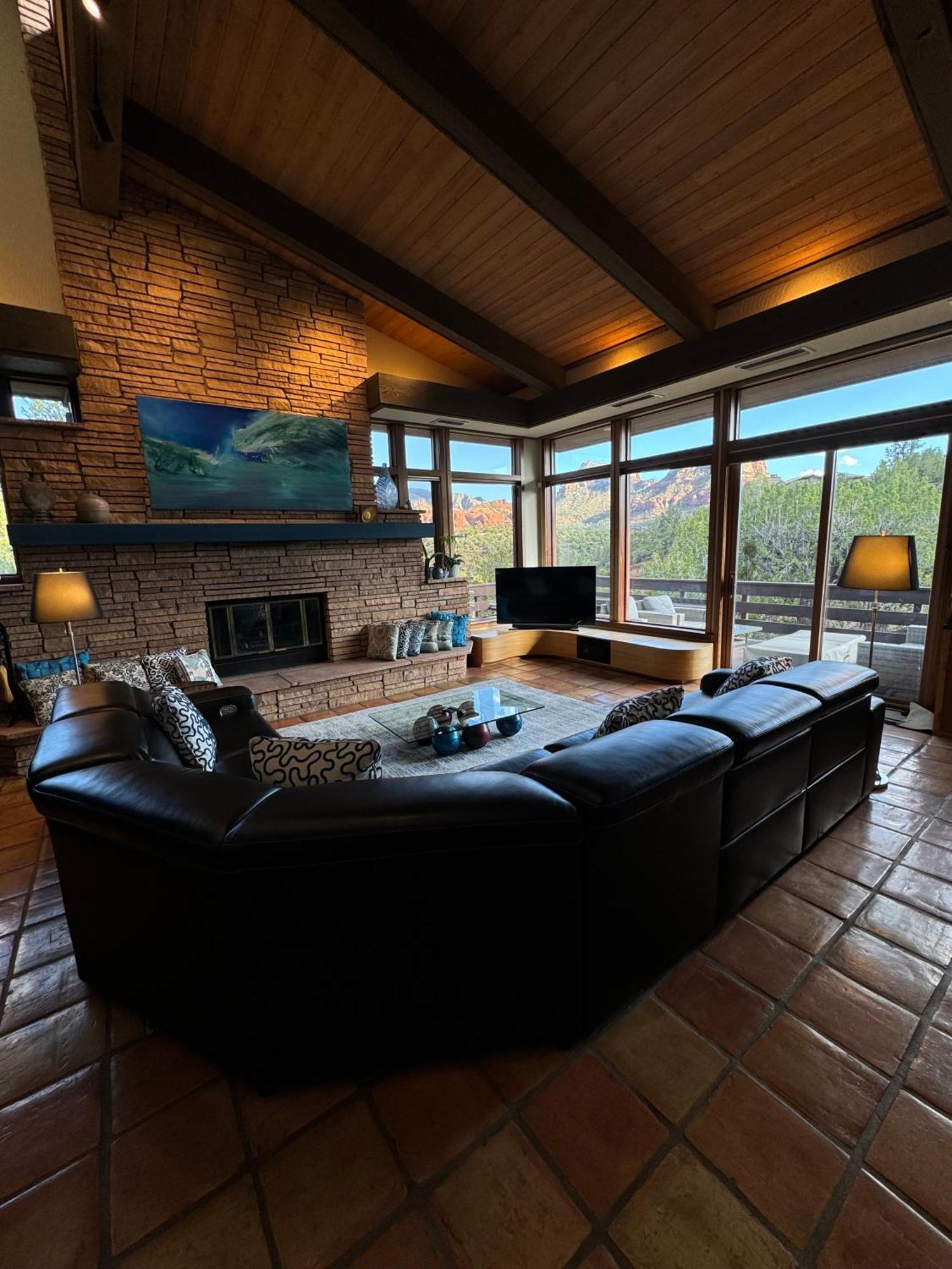 3-Acre Private Designer Villa-Borders Forest-Forever Views! Sedona Exterior photo